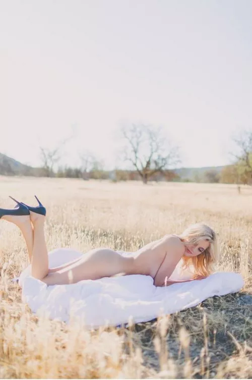 Picnic time by Cum_Cannon02