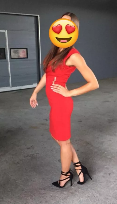 Pictrade and vidtrade of 30yr old wifey. Only with fakecheck!!! by Germanboy1990