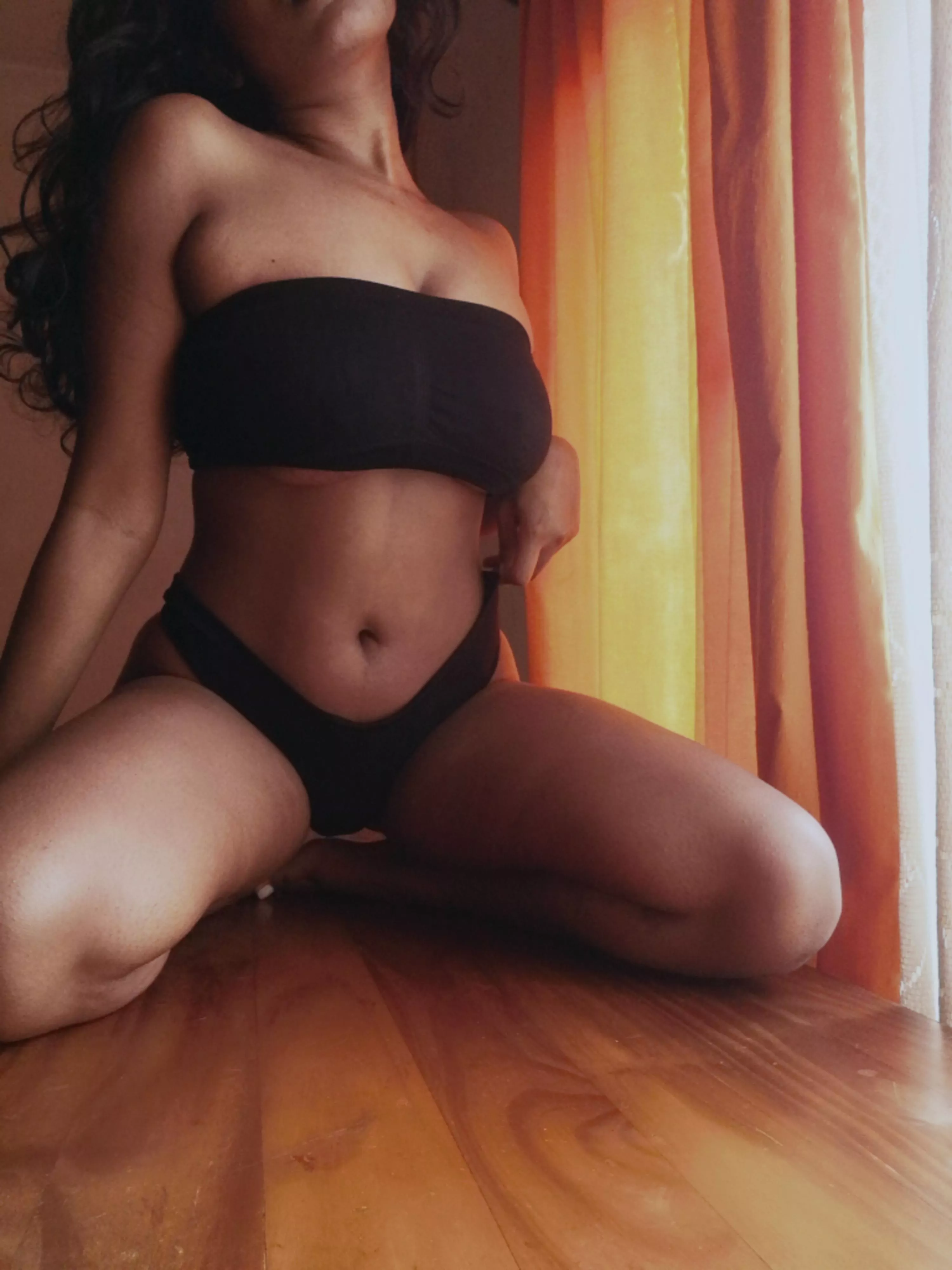 Picture yourself behind me... Where are your hands? 🖤 posted by nu_rampart