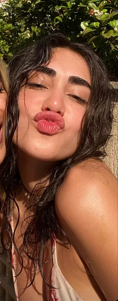 Pietra Abreu 🥴🥴🤤🤤 by Oyolv501st