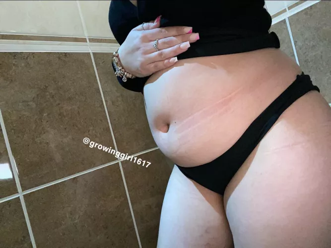 Piggy got a few marks 🐷😏 by GrowingGirl1617