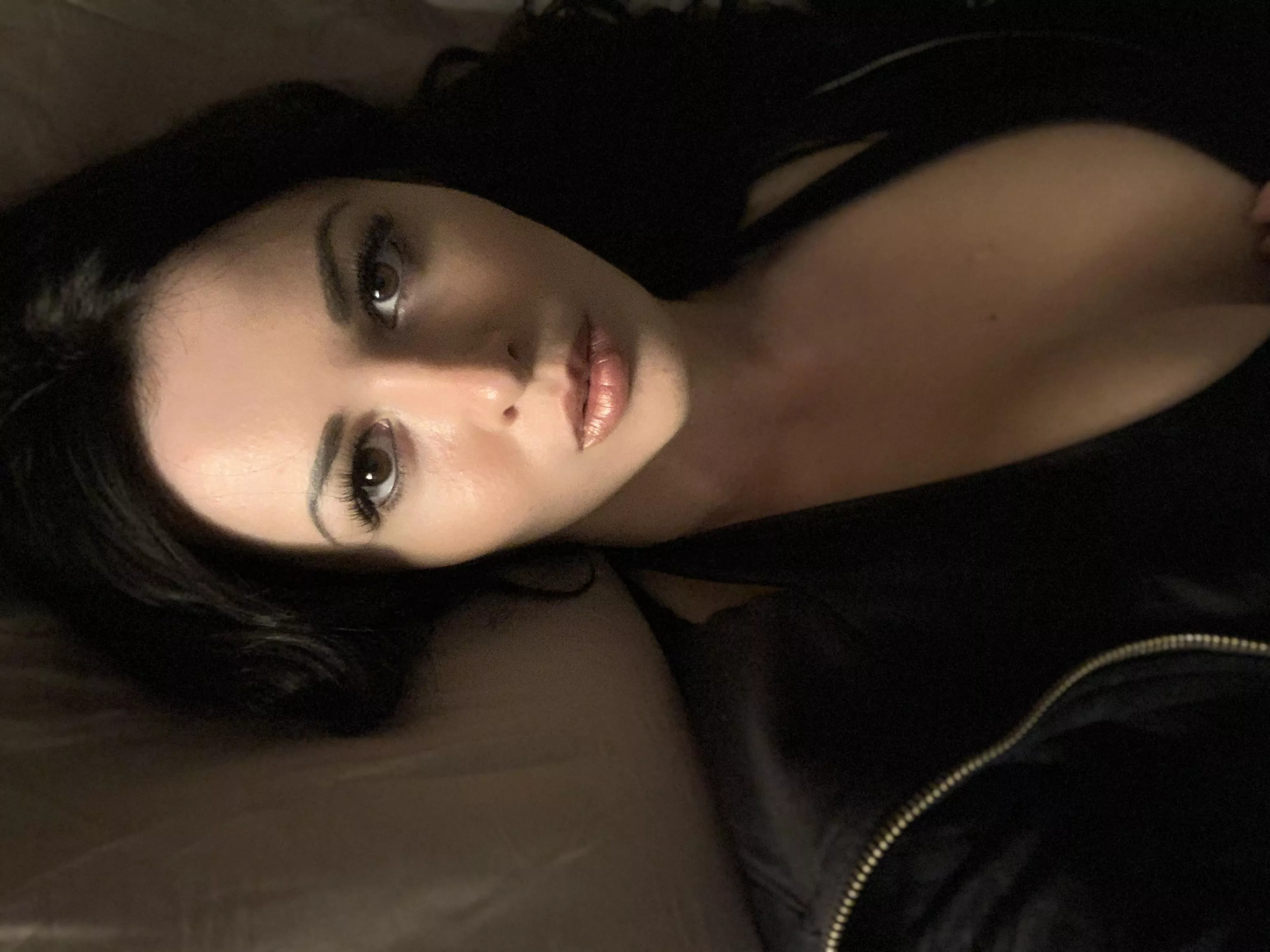 Pillow talk posted by larkinlovexxx