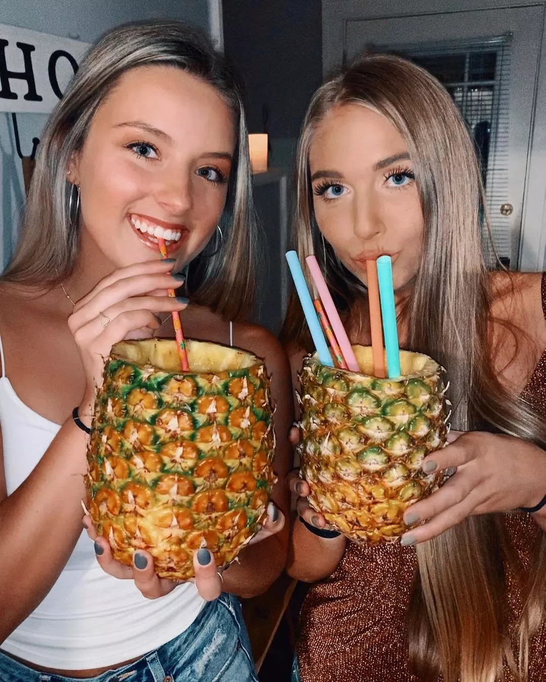 Pineapple Drinks posted by WarmObserver