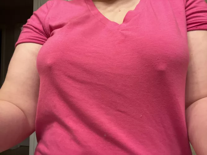 Pink and pokie. by chloethefae