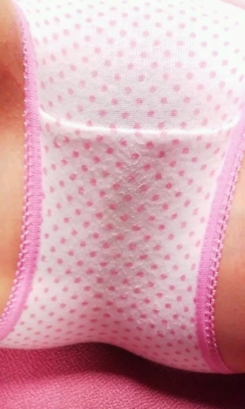 Pink dots on white by panty_overload