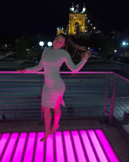 Pink Glow by WarmObserver