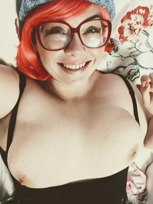 Pink hair and glasses? by Annaleigh_Mi