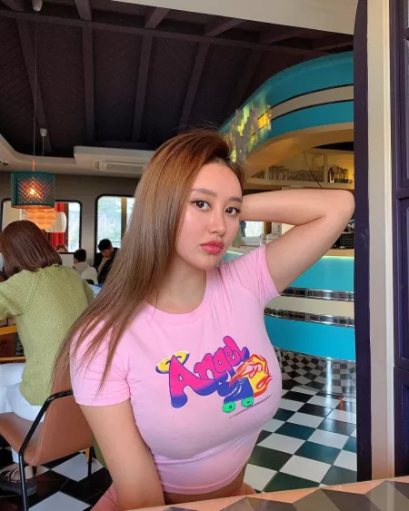 Pink top by Moist_Bend2490