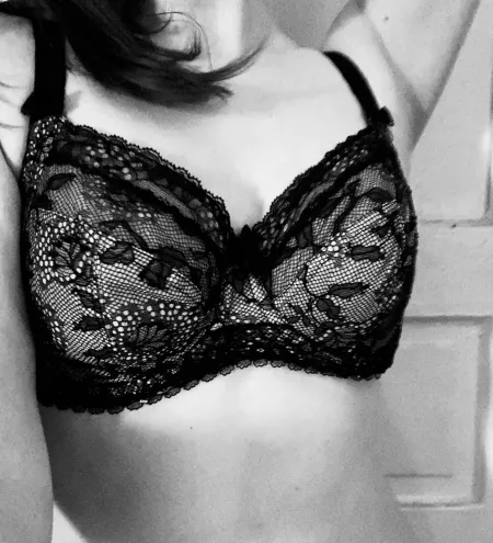 Pinup Noir by Belle_in_the_woods