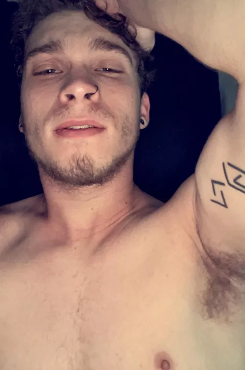 (Pit)cture perfect by LargeTension99