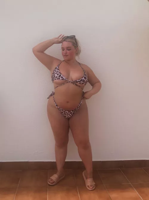 Pits or Tits? by elliesxx