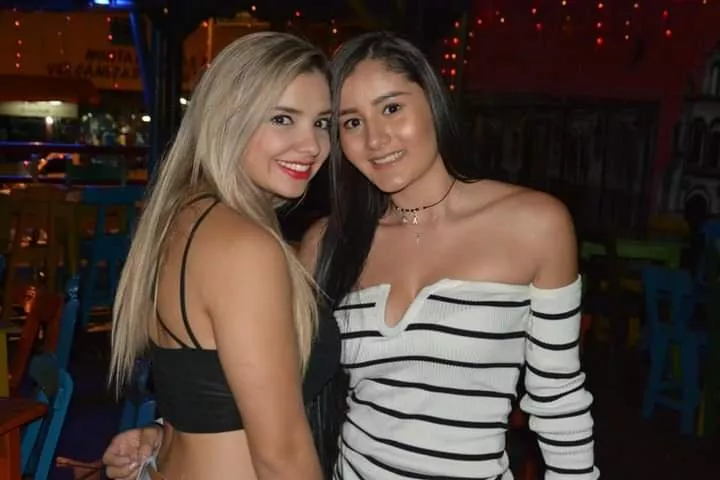 Plain or stripes posted by Chaturbater1