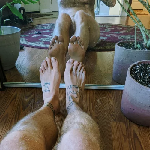 Plant love. 👌 Daily NSFW stuff on my OF. Link in comments! by theprimeprof