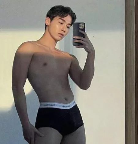 Plastique on IG 👀 by baddiemostbadd