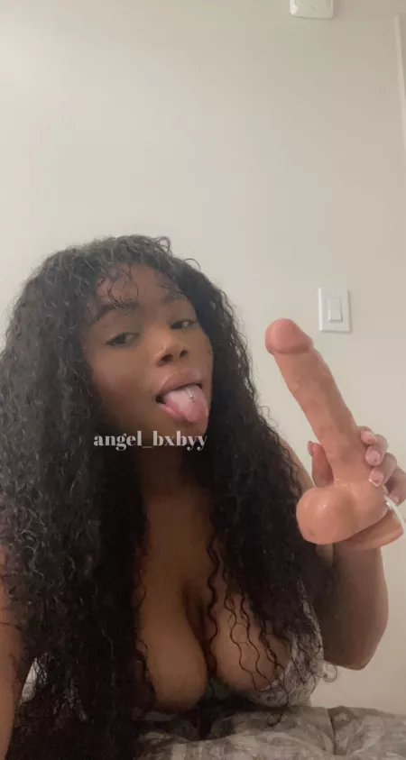 play with me instead of your girlfriend 🤍[sext] [rate] [pic] [vid] [gfe] by angel_bxbyy