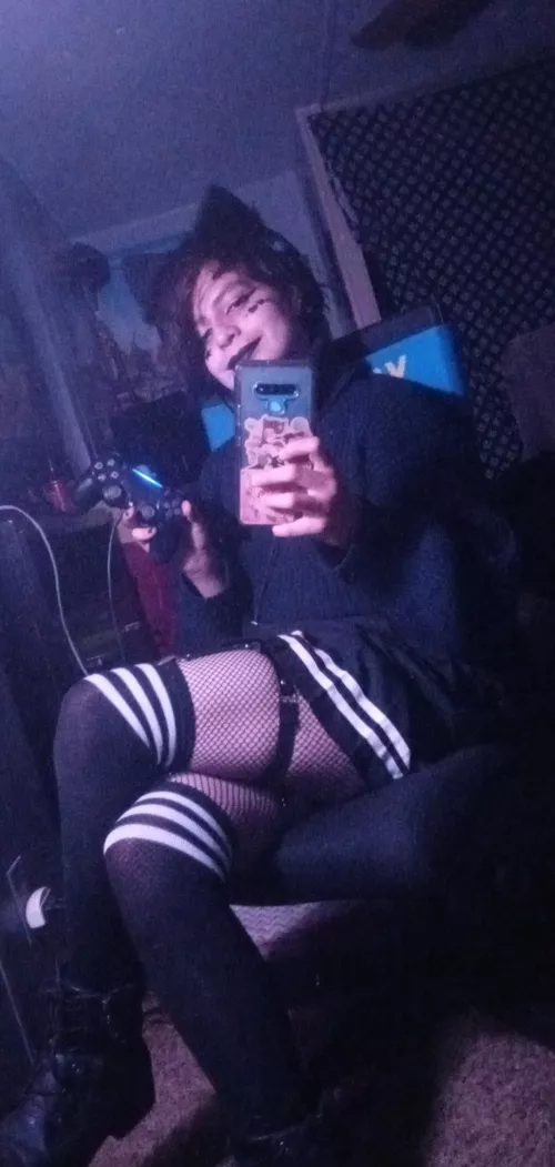 Play with mommy or you'll have to be punished😌💕| PSN: Snorkely- | Steam: Snorkely- by Femboy_Izzy