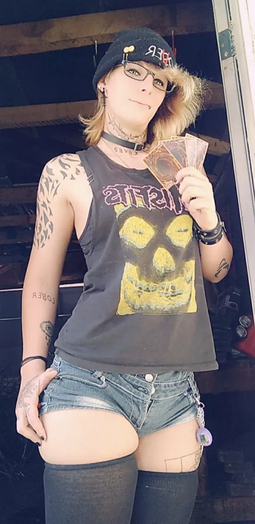 Play yugioh w me? by Boxieboii