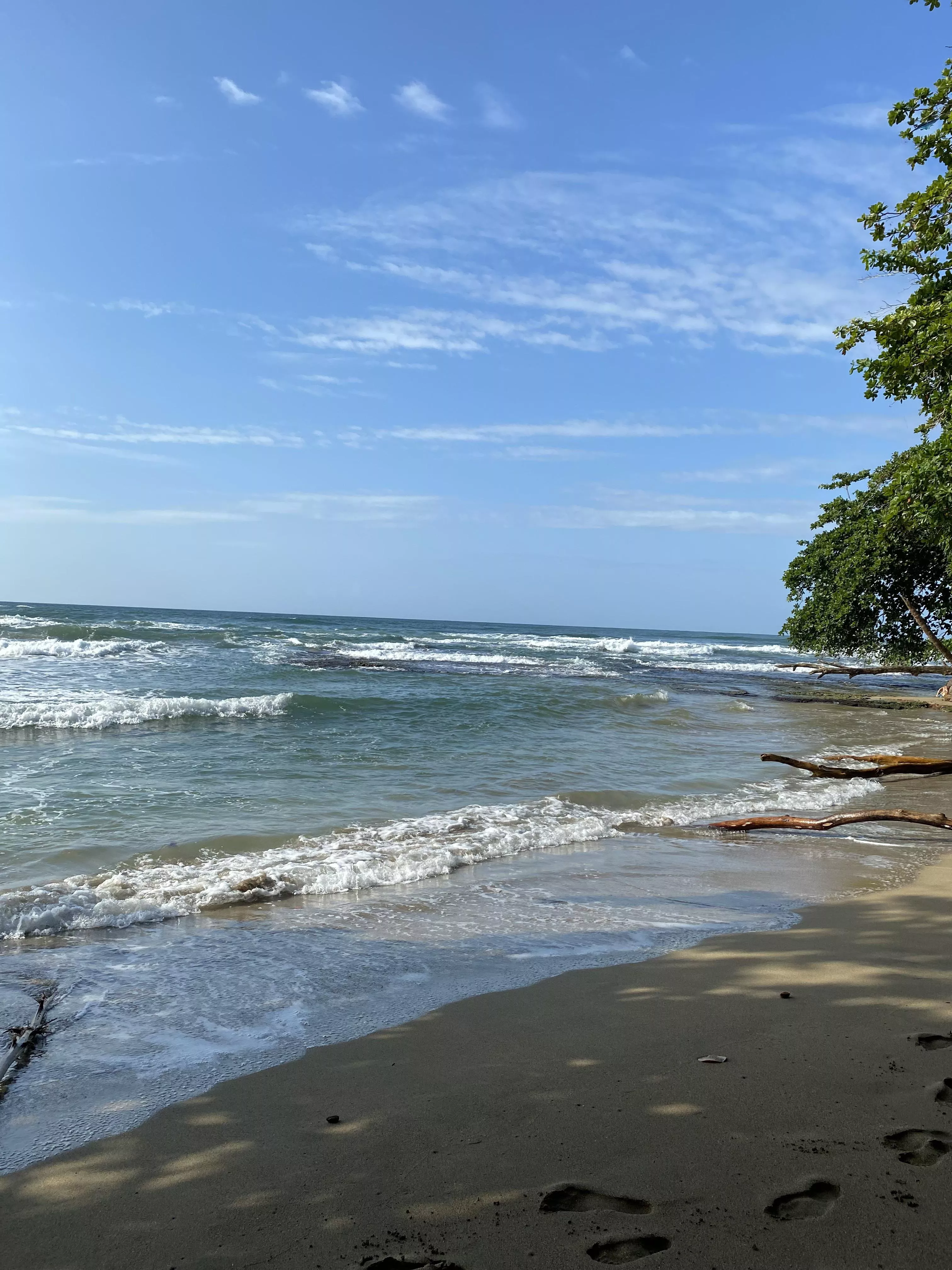 Playa Chiquita 🏝 Costa Rica 🇨🇷 posted by sassysofii