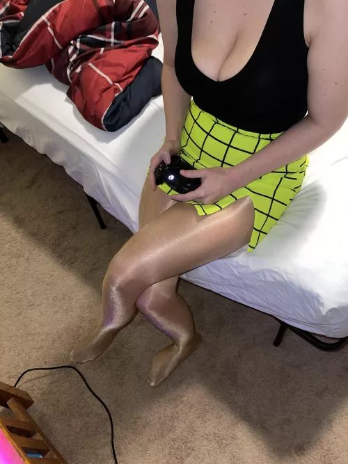 Playing some GTA5 tonight! by JanaNylon