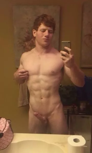 Playing with his nipple posted by menareamazing