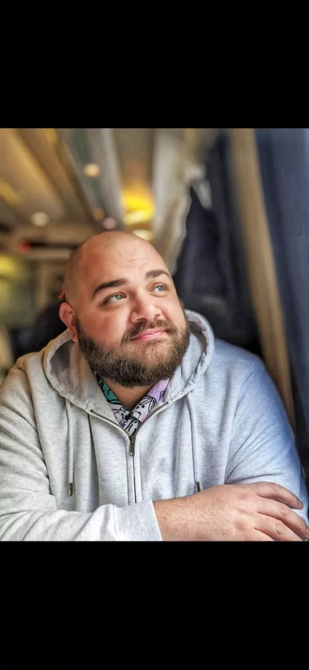 PlayStation 5 looking for some new friends! Currently playing Ark Survival Evolved. by Parks_897