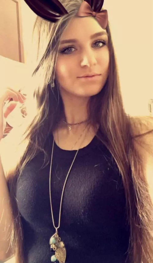 Please don’t fuck my sister guys!! 😭 by No_Cow_3892