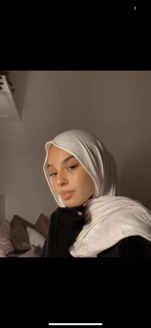 Please give cum tribute to my innocent Shia sister on face by dhbchlvxdopp