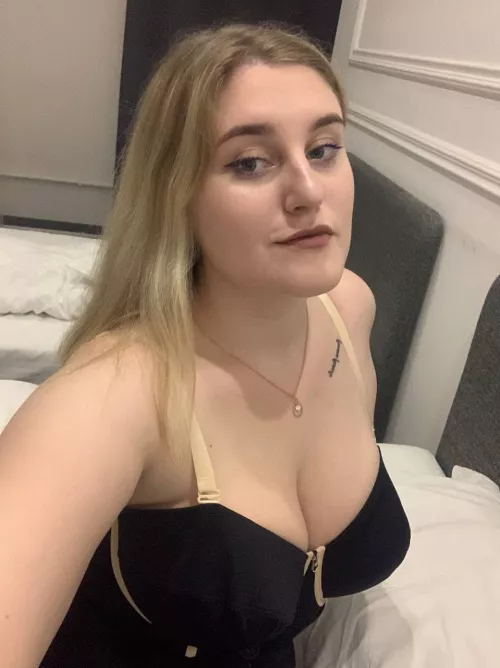 🍑Please tell me how to get you hard💖Free link for 7 days in comments and bio🍌 by virtualanemia