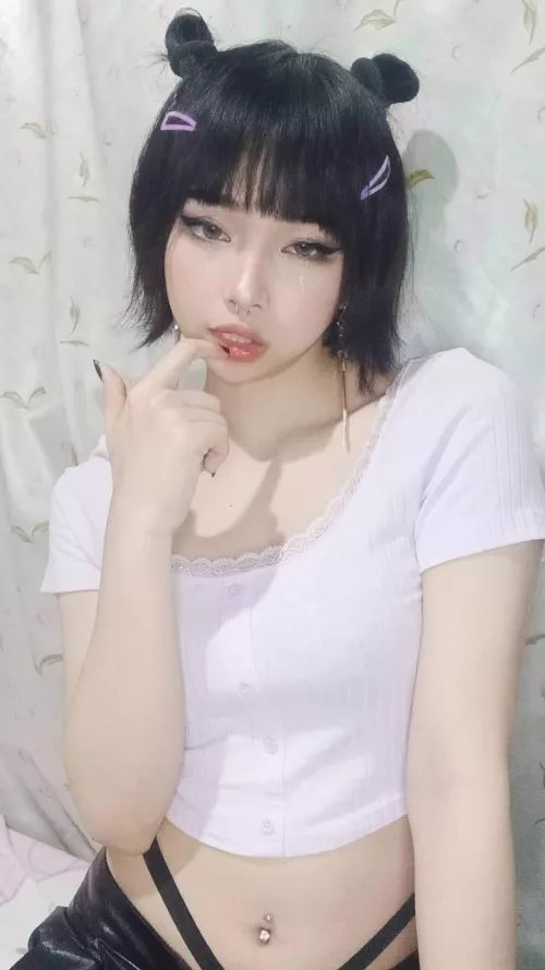 Pls jerk and cum to this asian slut i’ll feed u while u jerk by Tribute2Summon