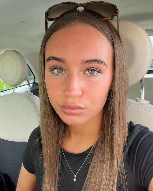 Plump by SotonTom123