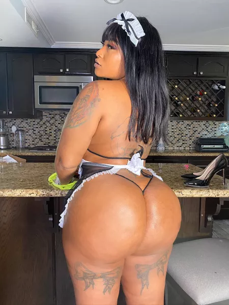 Plump Maid by solothafirst007i