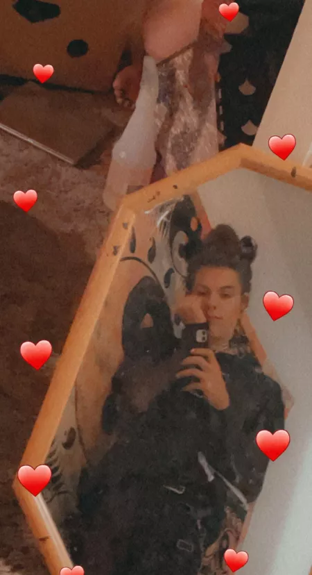 Plz come see me on Instagram @Stick.bhug by SleekGeekAk47