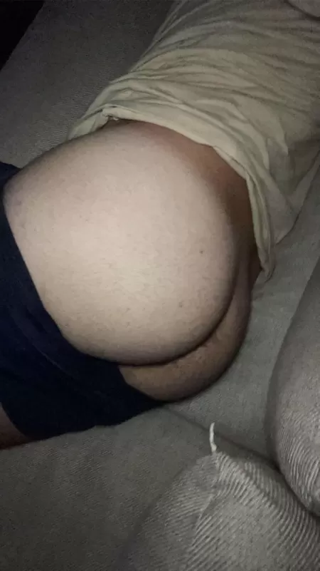 pm me if u have a big cock by Tylercrane2