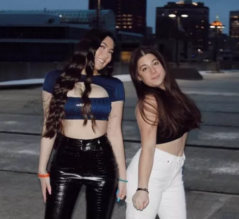 PM to chat by throwawaydave1128