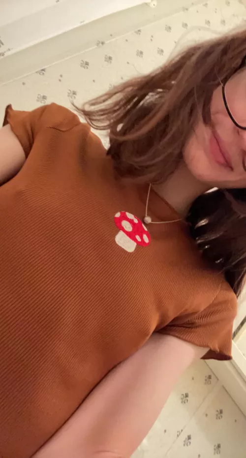 pointy hard for u ;) by urfavsweetheart