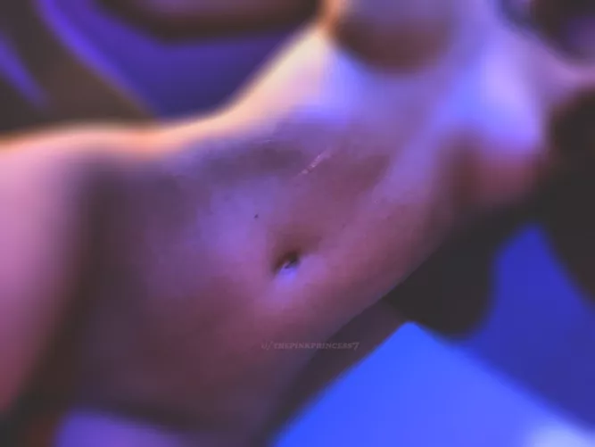 poke it >.< by thepinkprincess7