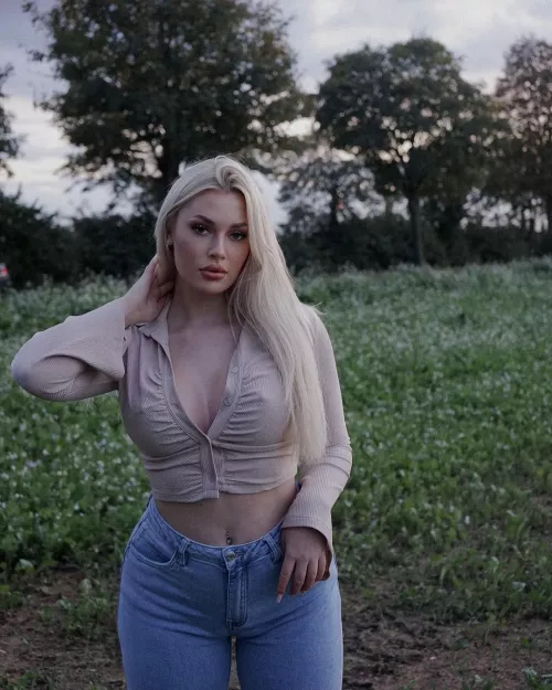 Poking though the top by ResponsiveCock