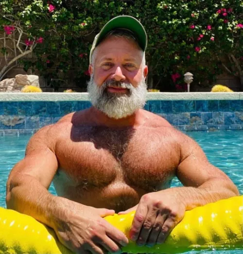 pool dad by peludoporfavor