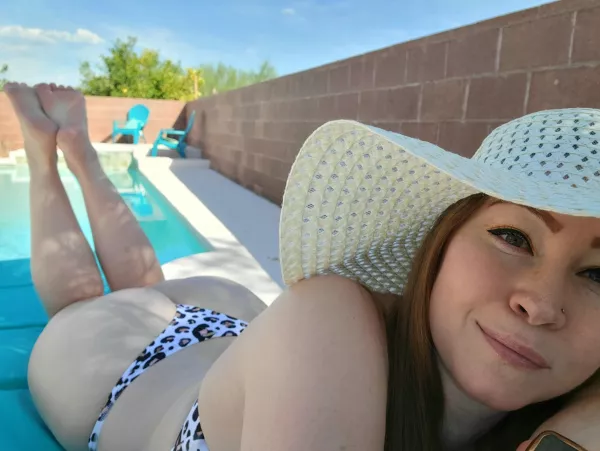 Pool days by Scarlett_Shields