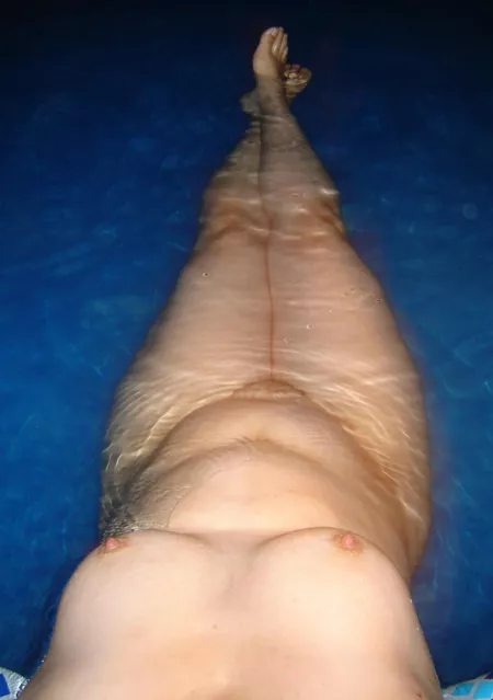 Pool thighs by spankzalot