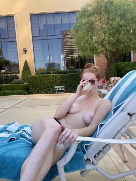 Poolside (f)un 🥰 by ElizabethShows