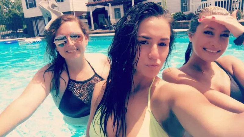 Poolside poon by thementaltyrant