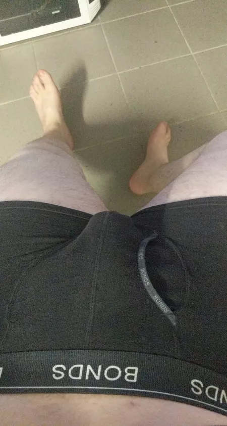 Poor things been throbbing all morning, anyone gonna sit on it and help alleviate the issue. by Australian_c19