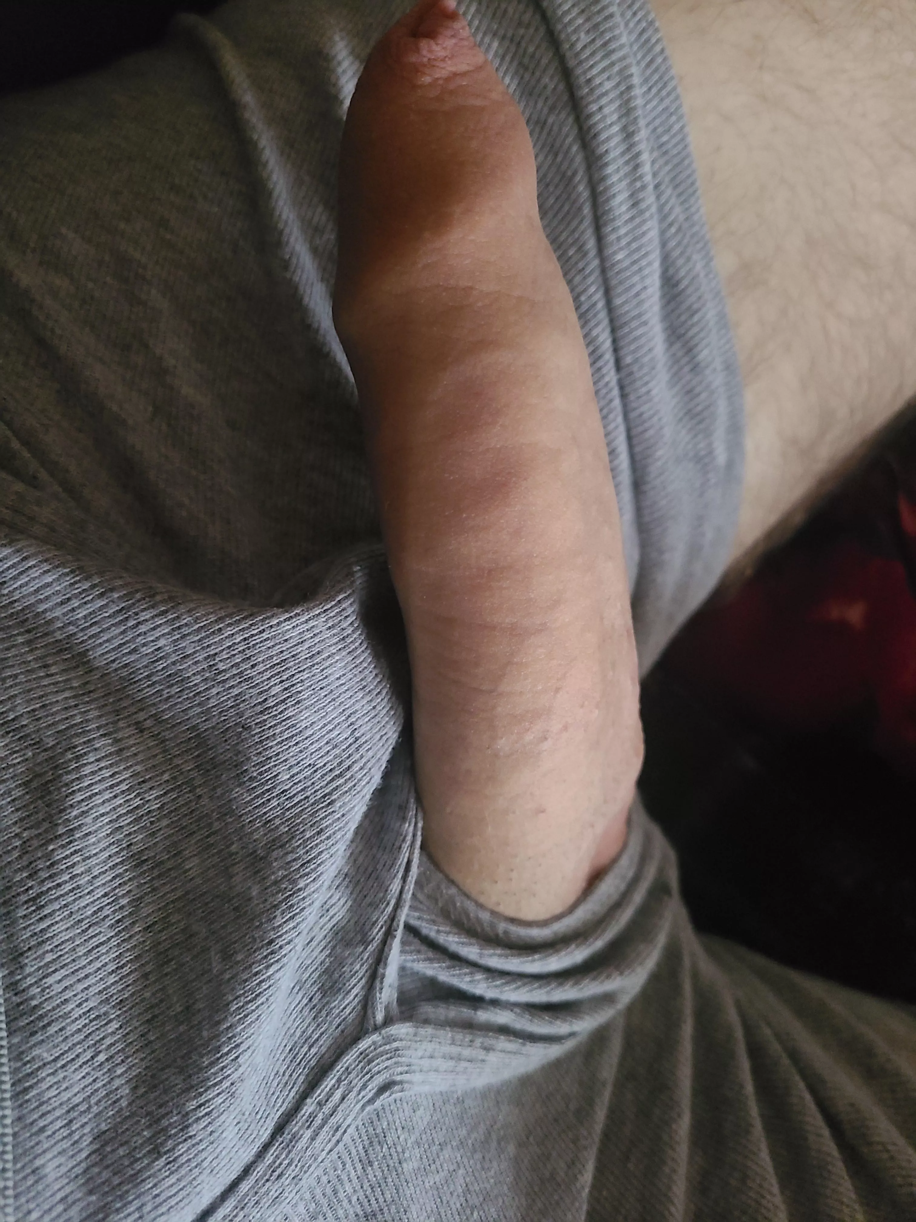 popped out to say hello 😏 posted by Mclovin24245