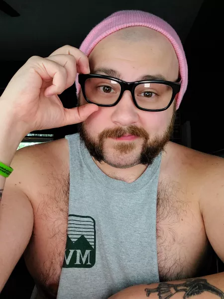 Popping in to say hey ✌ by whaddupholmes_