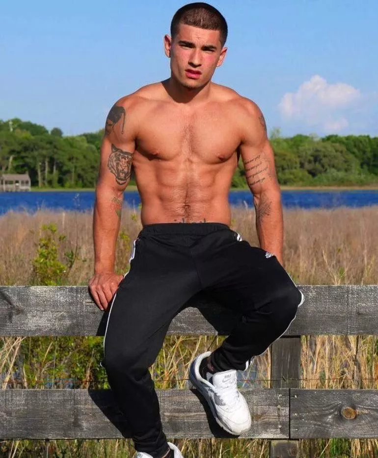 Porn star Vadim Black posted by RGuysInSweatpants