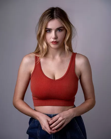 Portrait 🍊 by impulsive303