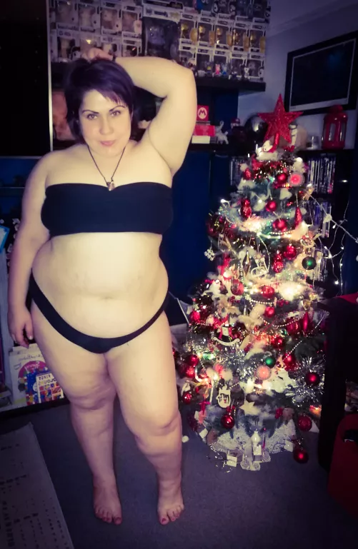 Post Christmas Mood 😁 by Fabulous_Fennel_8200