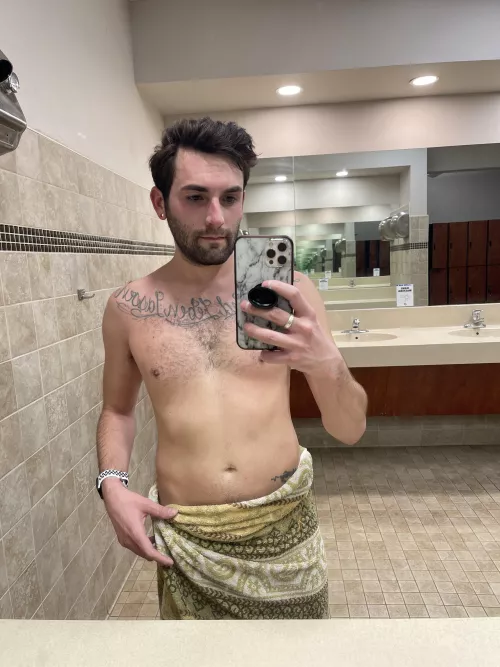 Post gym. Feeling fresh by kjhme