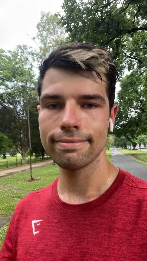 Post run rain + sweat sesh 😯 by hornymelbboy